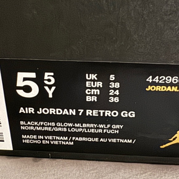 Air jordans retro 7’s - Picture 3 of 5